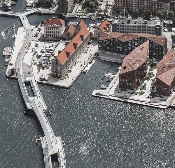 Krøyers Plads and The Inner Harbour Bridge | COBE Architects Rasmus Hjortshøj - COAST